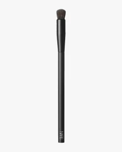 #11 Soft Matte Complete Concealer Brush