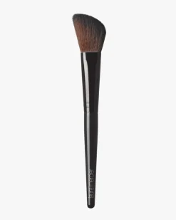 Angled Cheek Contour Brush