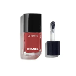 CHANEL Le Vernis Nail Colour - Fredrik & Louisa