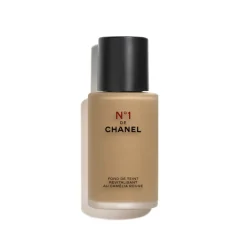 CHANEL N°1 De Chanel Revitalizing Foundation Illuminates - Moisturizes - Protects - Fredrik & Louisa