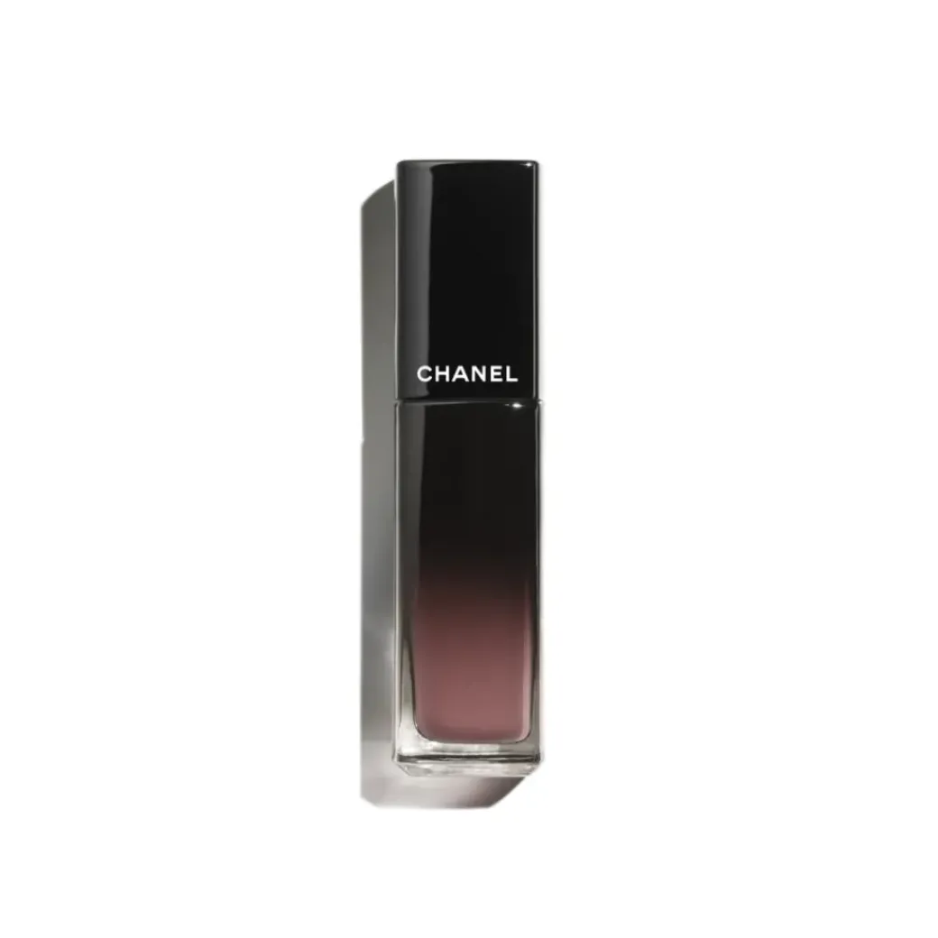 CHANEL Rouge Allure Laque Ultrawear Shine Liquid Lip Colour - Fredrik & Louisa