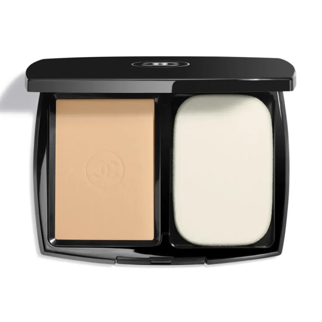 CHANEL Ultra Le Teint Ultrawear – All–day Comfort Flawless Finish Compact Foundation - Fredrik & Louisa