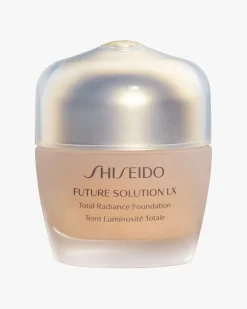 Future Solution LX Total Radiance Foundation 30 ml