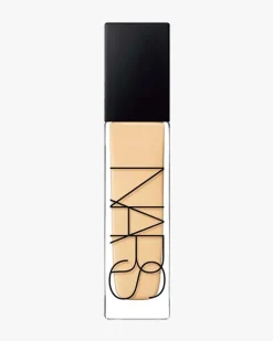 Natural Radiant Longwear Foundation 30 ml