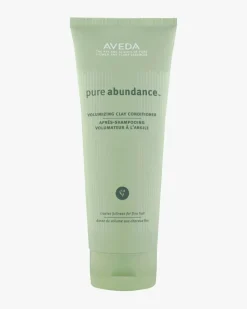 pure abundance™ volumizing clay conditioner 200 ml