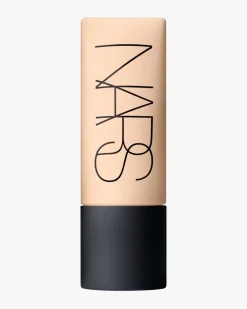 Soft Matte Complete Foundation 30 ml
